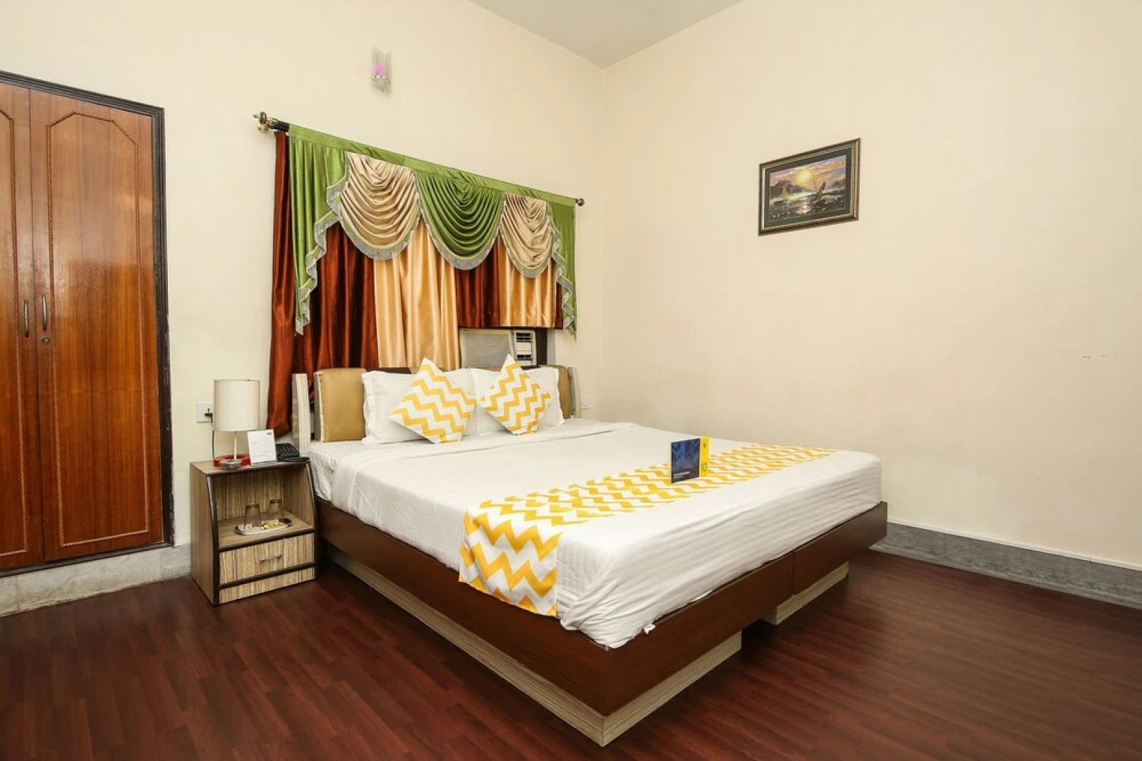 FabHotel Paradise Inn Salt Lake