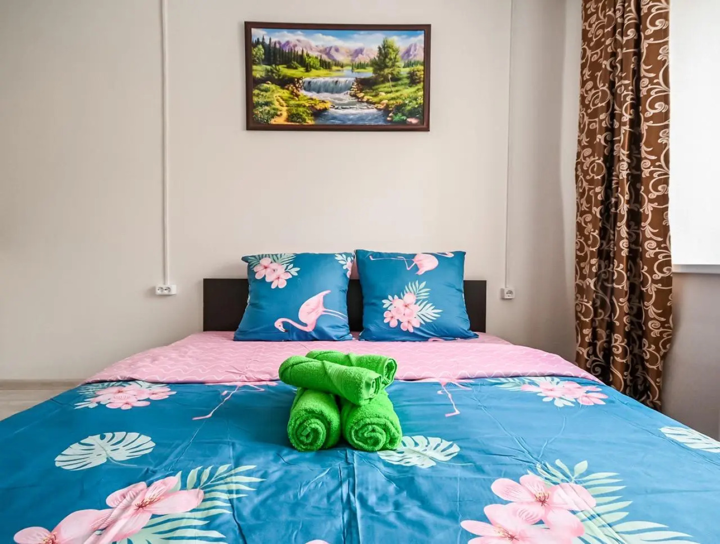 Погостим на улице Вертолетная 48