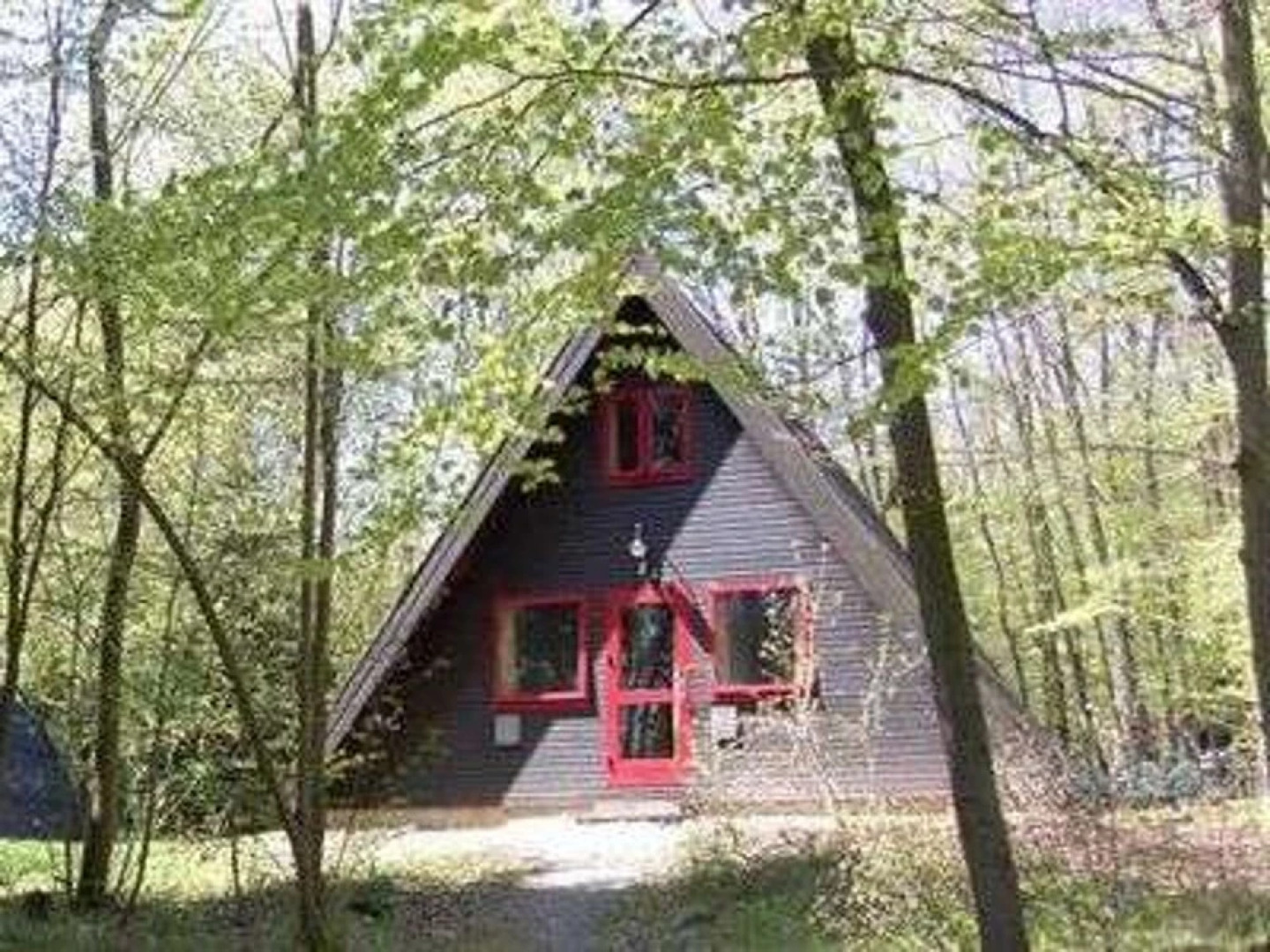 Detached, wooden holiday home, close to the Twistesee lake