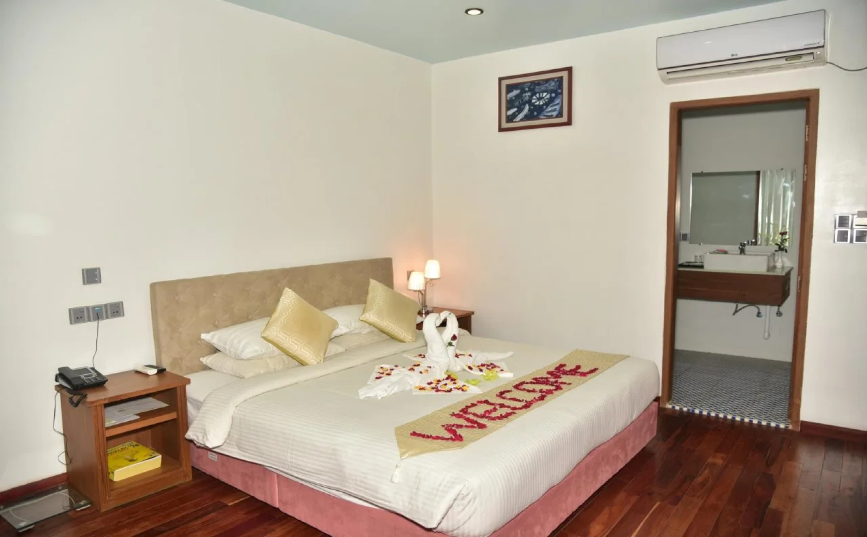 Paragon Hotel