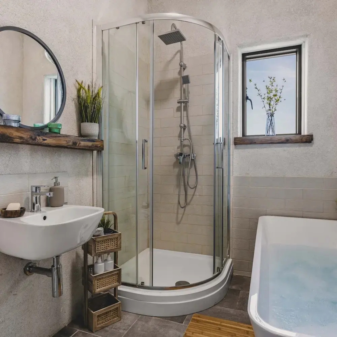 Heron House - Luxury Grand Designs Eco-home