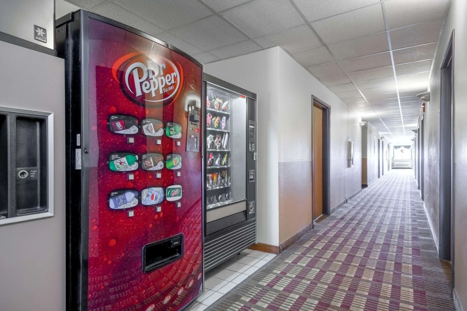 Super 8 by Wyndham Fond Du Lac