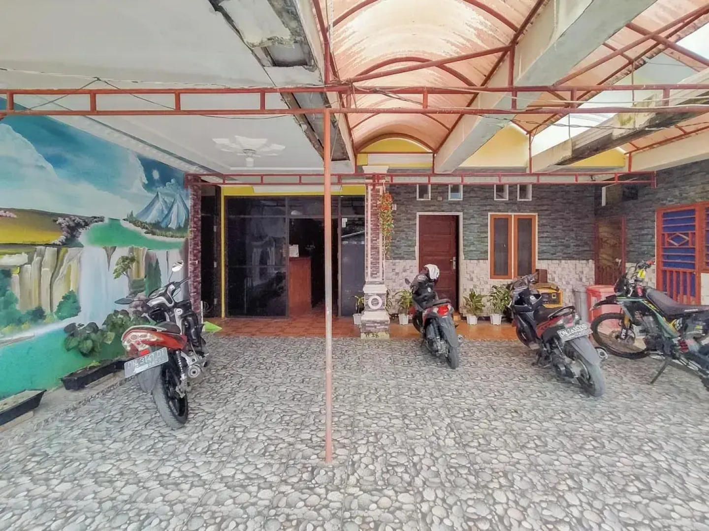 Hotel Fikry Toli Toli