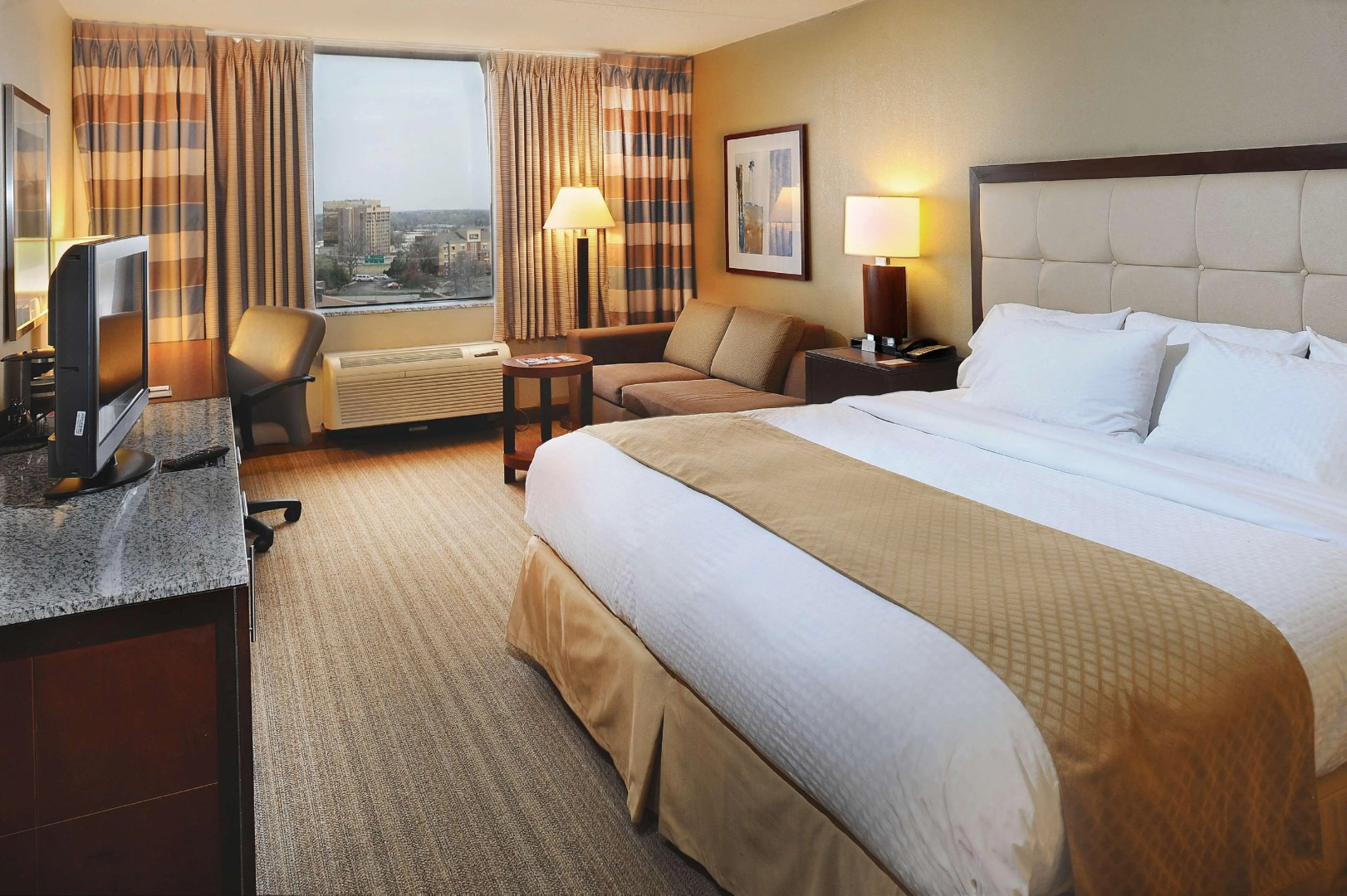 DoubleTree by Hilton St. Louis - Westport