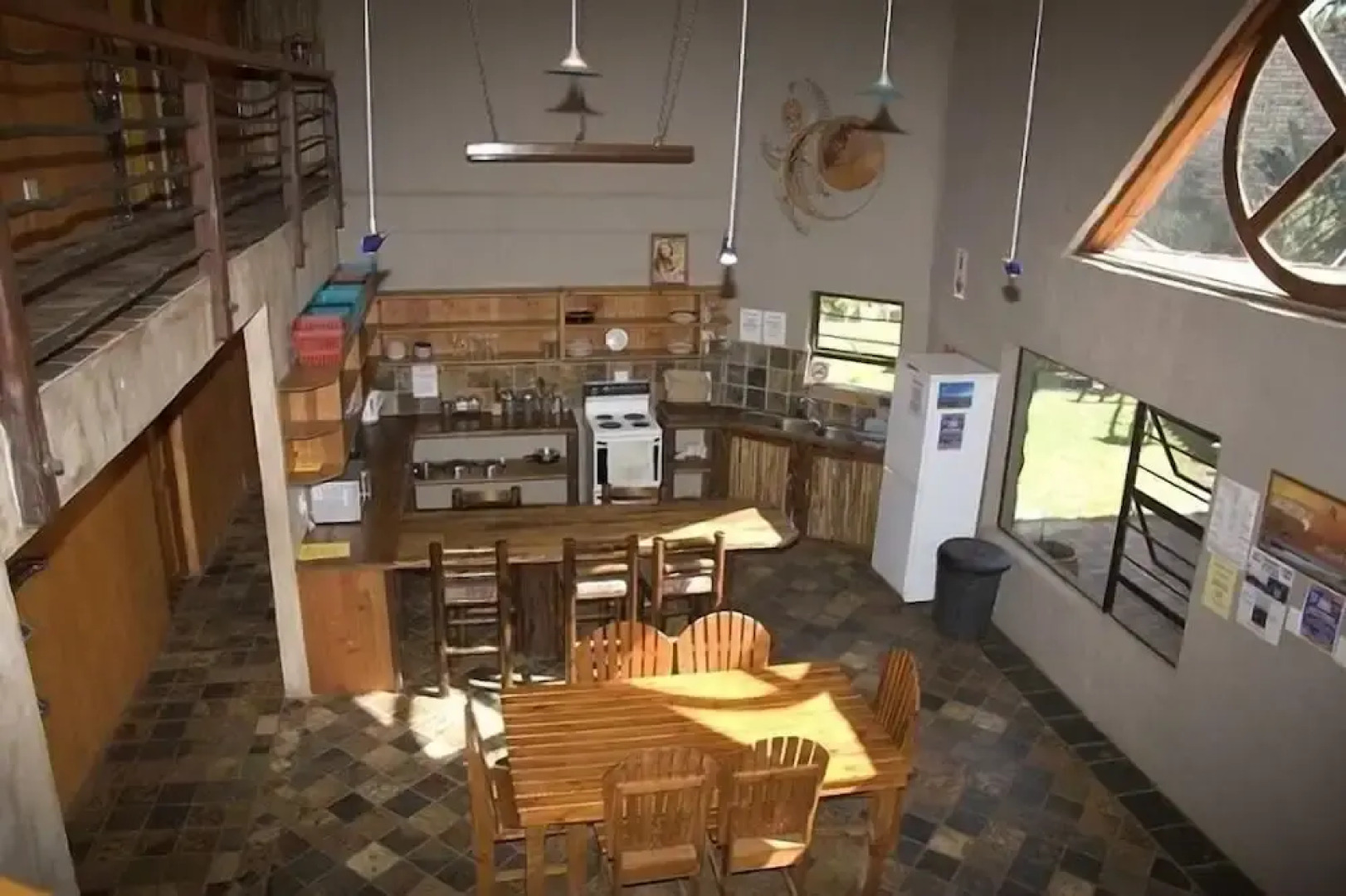 Island Vibe Jeffreys Bay Hostel