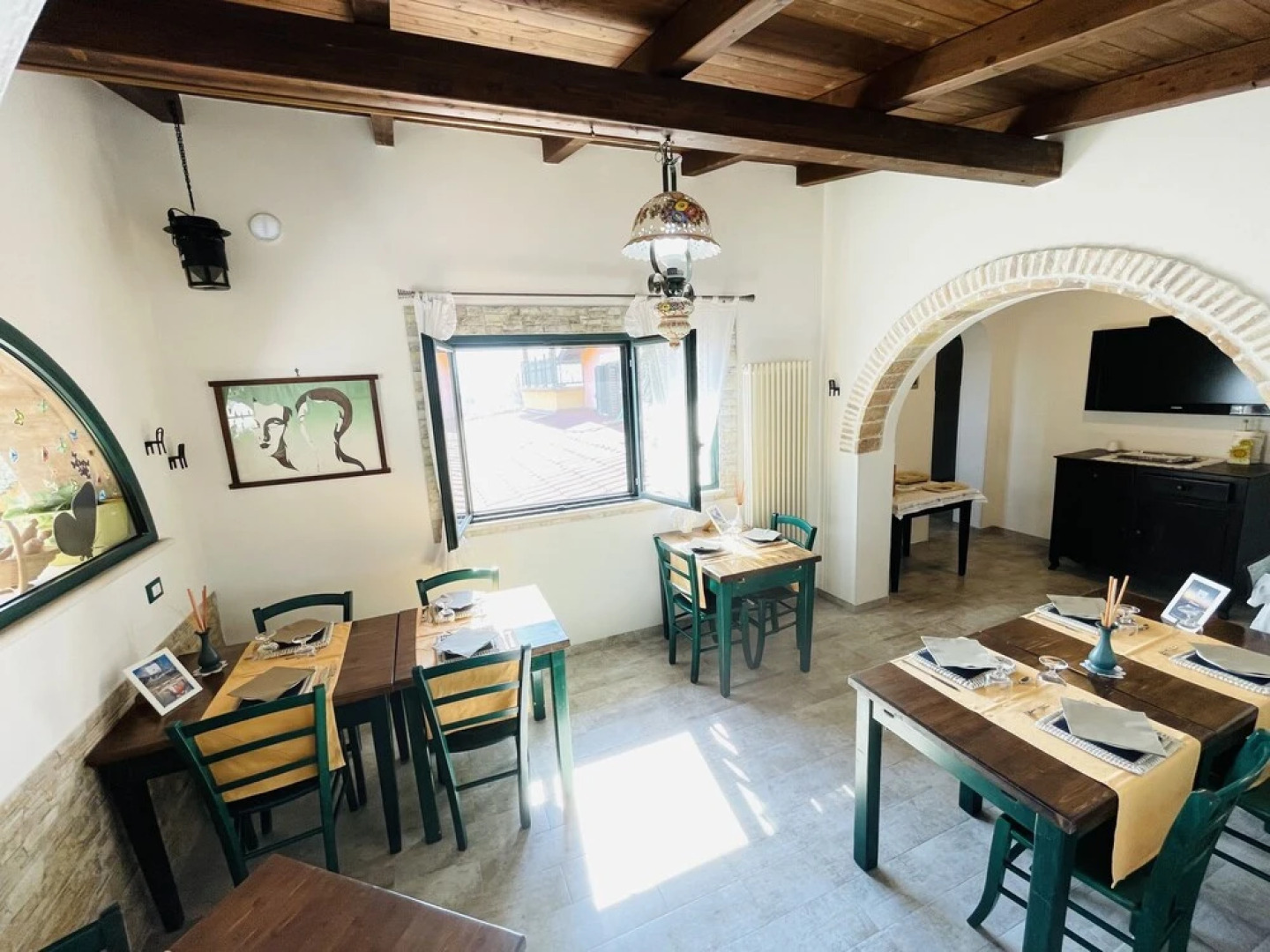 Captivating 5-bed Villa in Sulmona, A Place To Be!