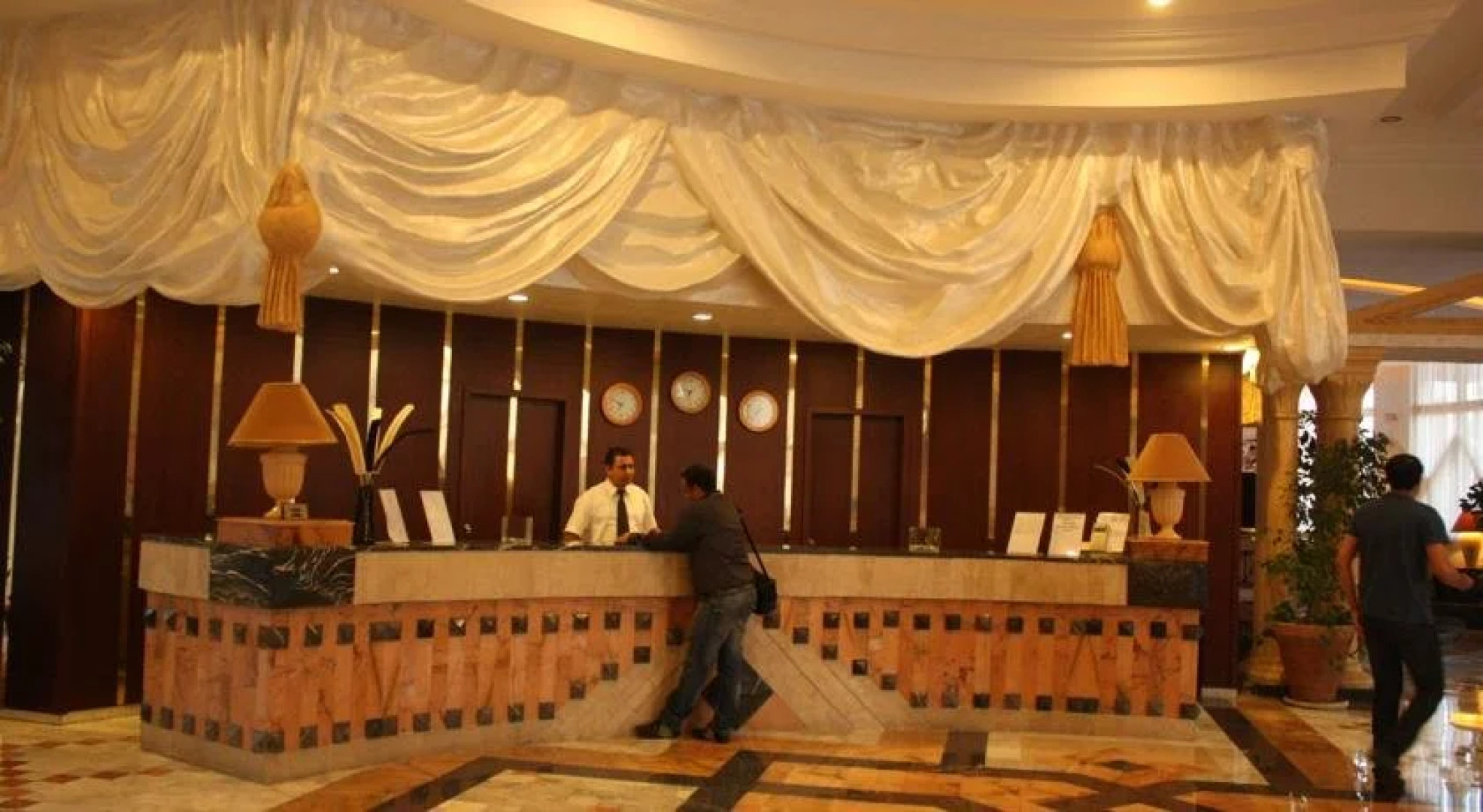 Villa Clara Hana Palace