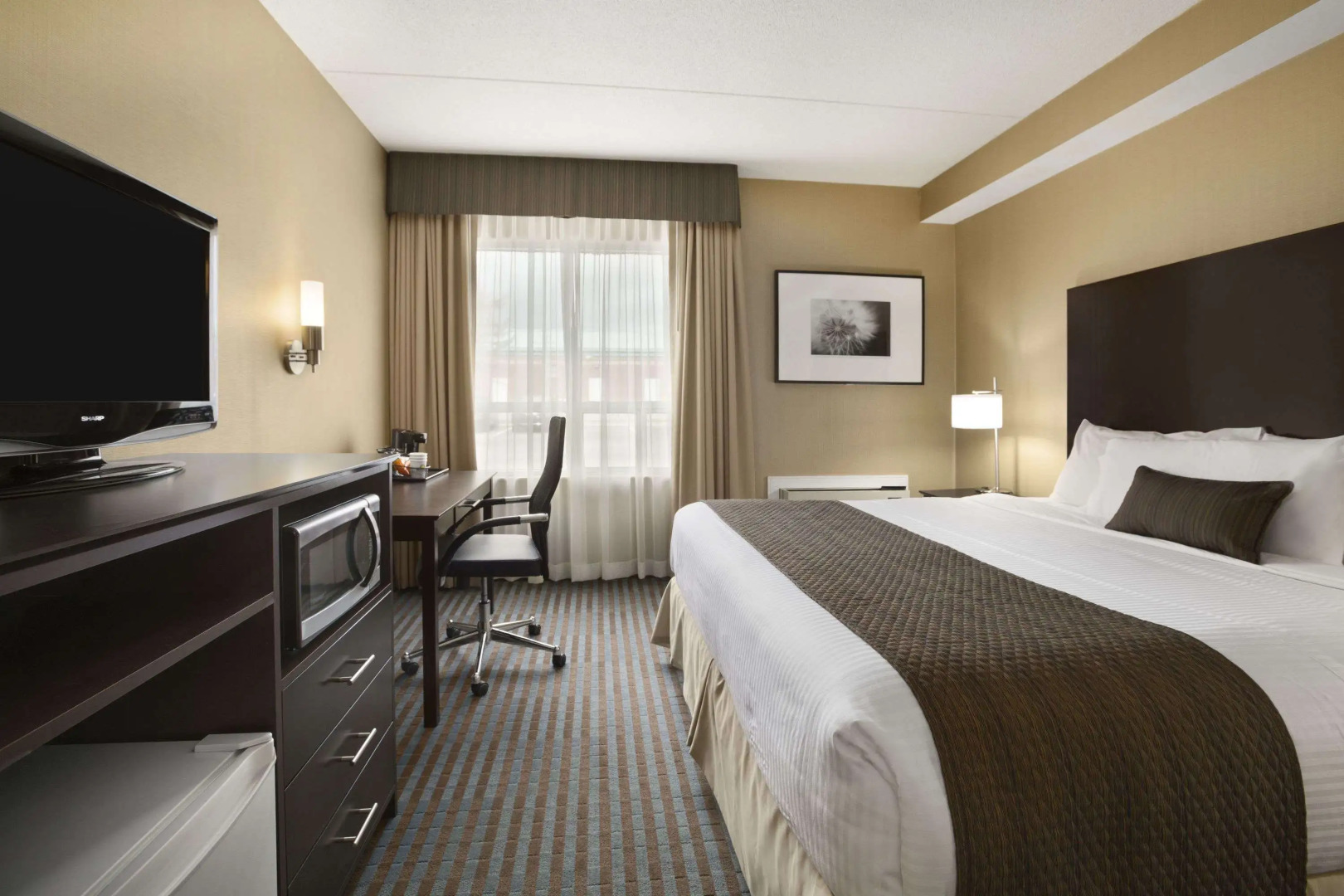 Days Inn by Wyndham Stouffville
