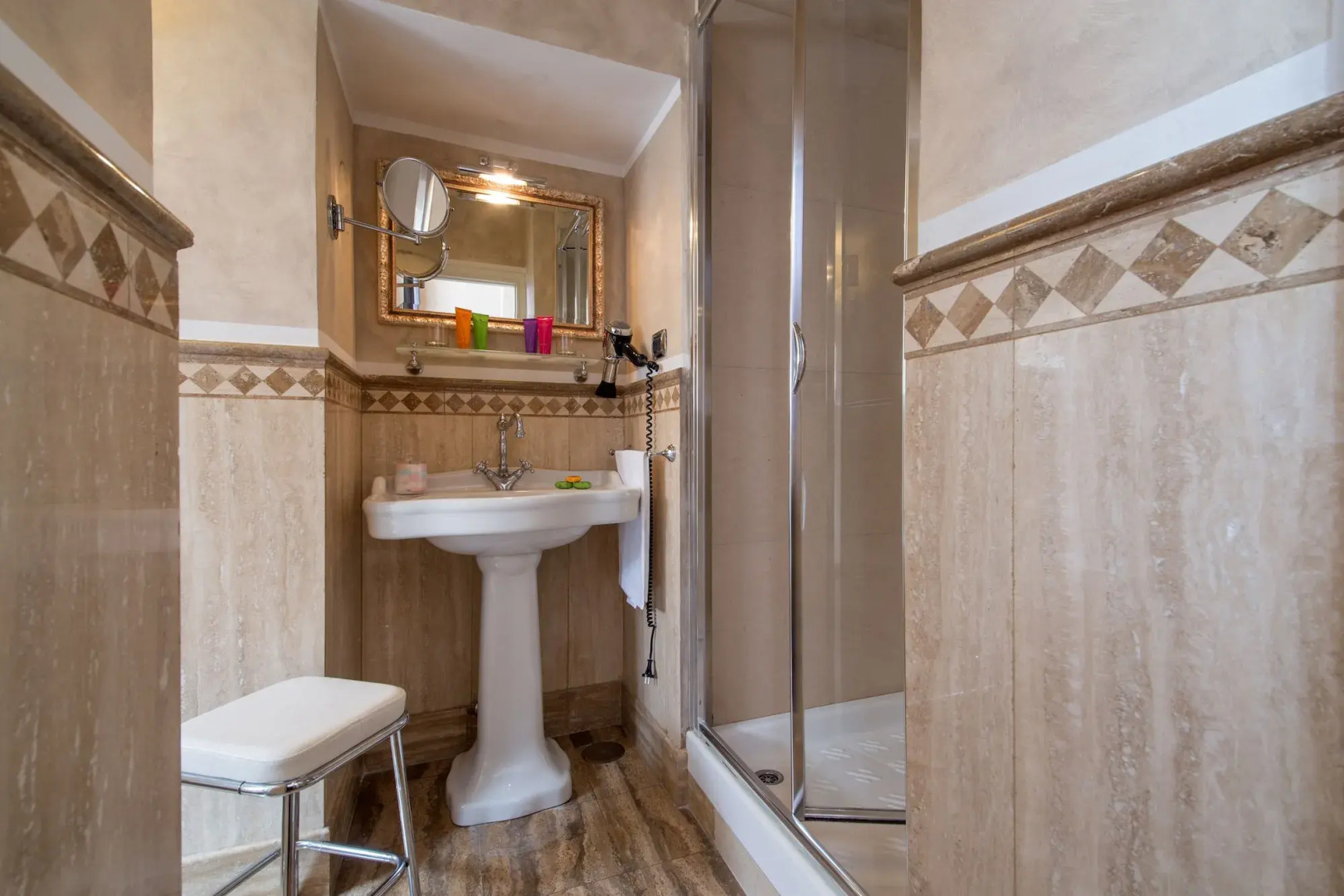 The Inn at the Spanish Steps