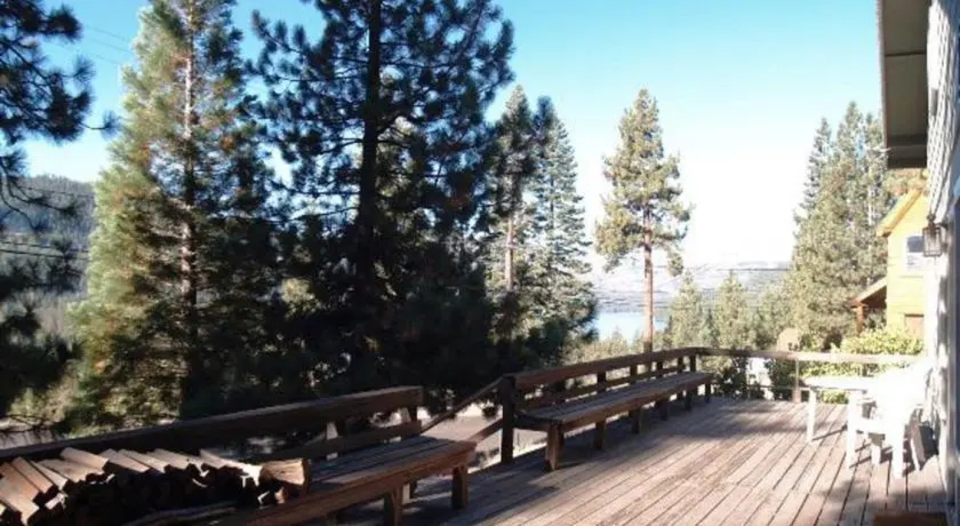RedAwning Sierra Getaway