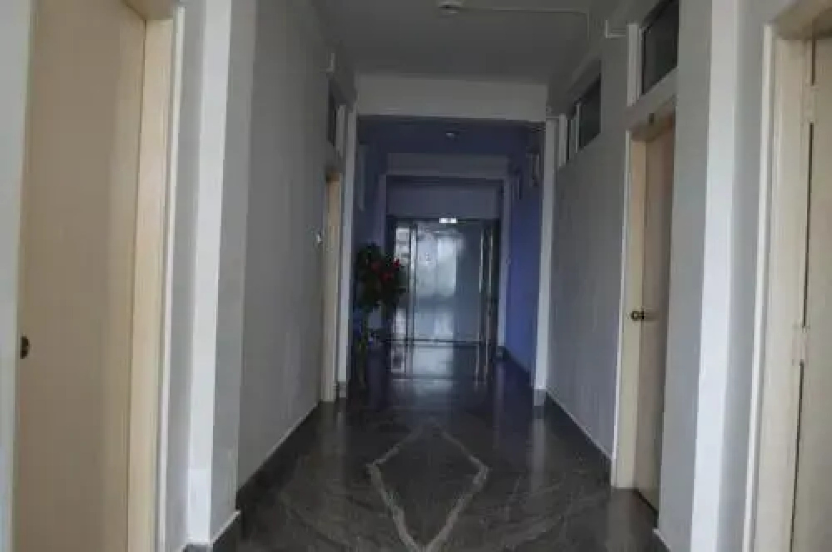 Hotel Theja Fort