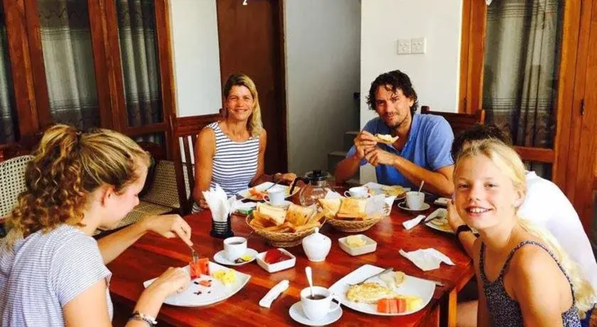 Sanctuary Cove Guest House