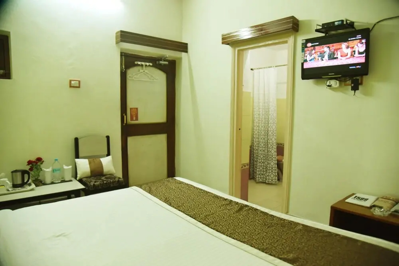 RnB Select Vijay Delux