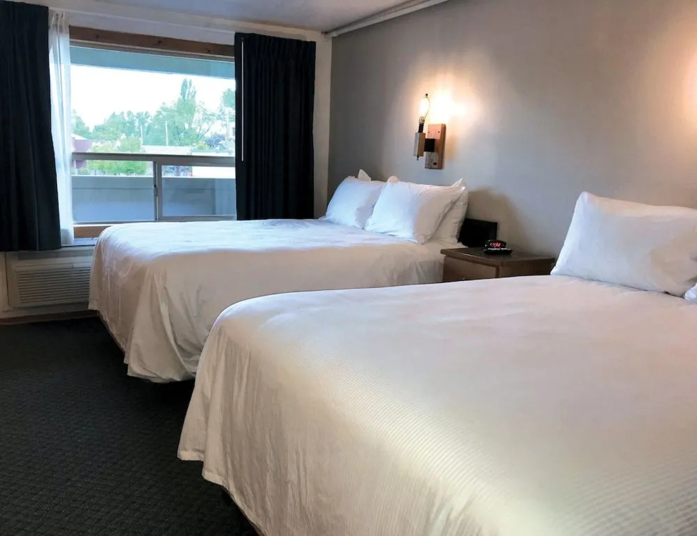 Downtowner Inn