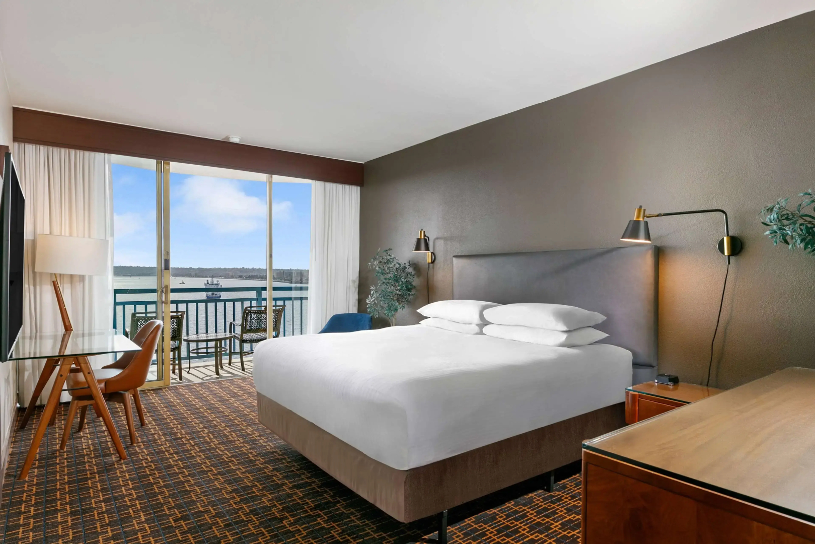 Wyndham San Diego Bayside