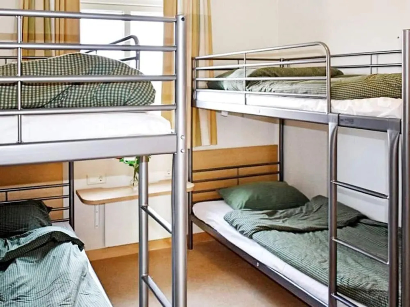 8 Person Holiday Home in HOK