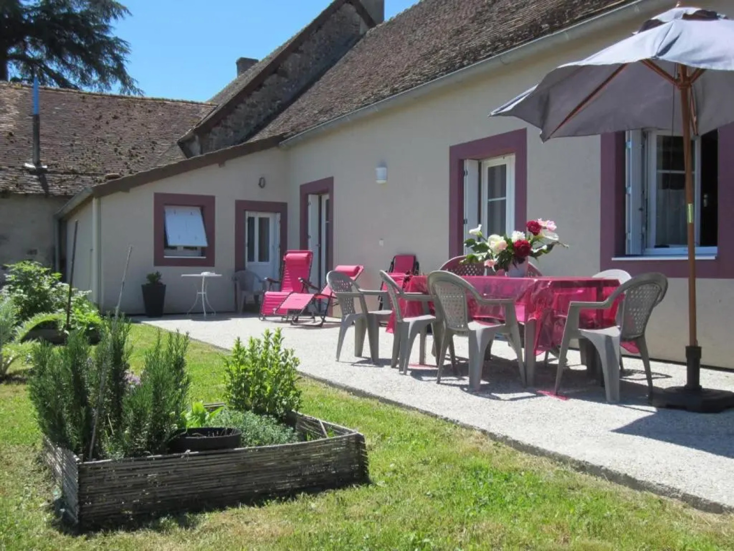 Gîte Monétay-sur-Loire, 4 pièces, 7 personnes - FR-1-489-107