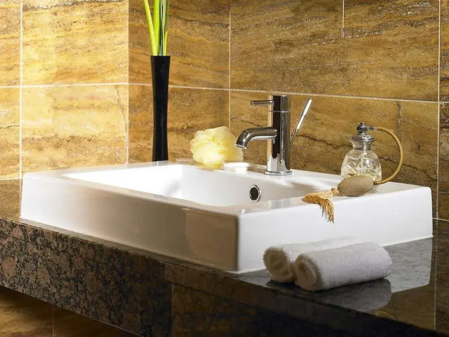 Westport Plaza Hotel