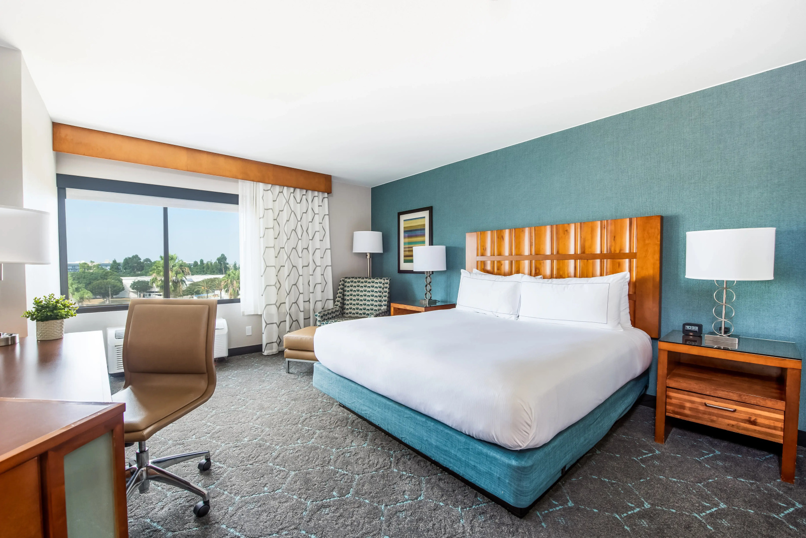 DoubleTree by Hilton Carson