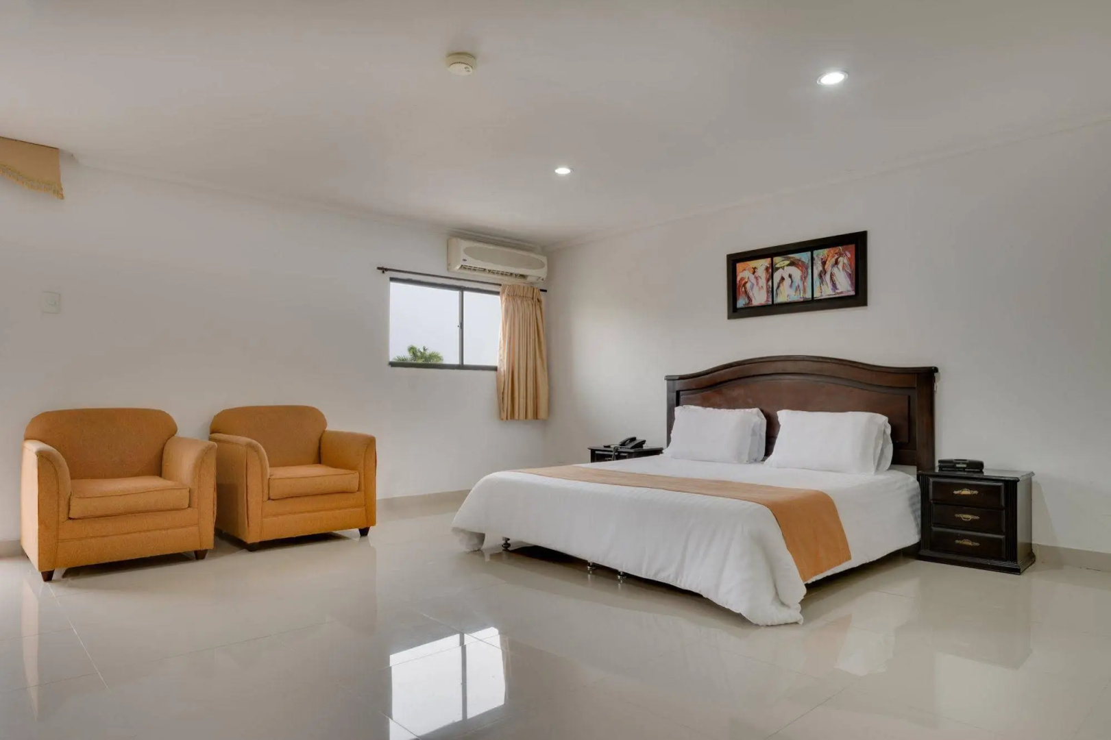 Hotel Prado 72