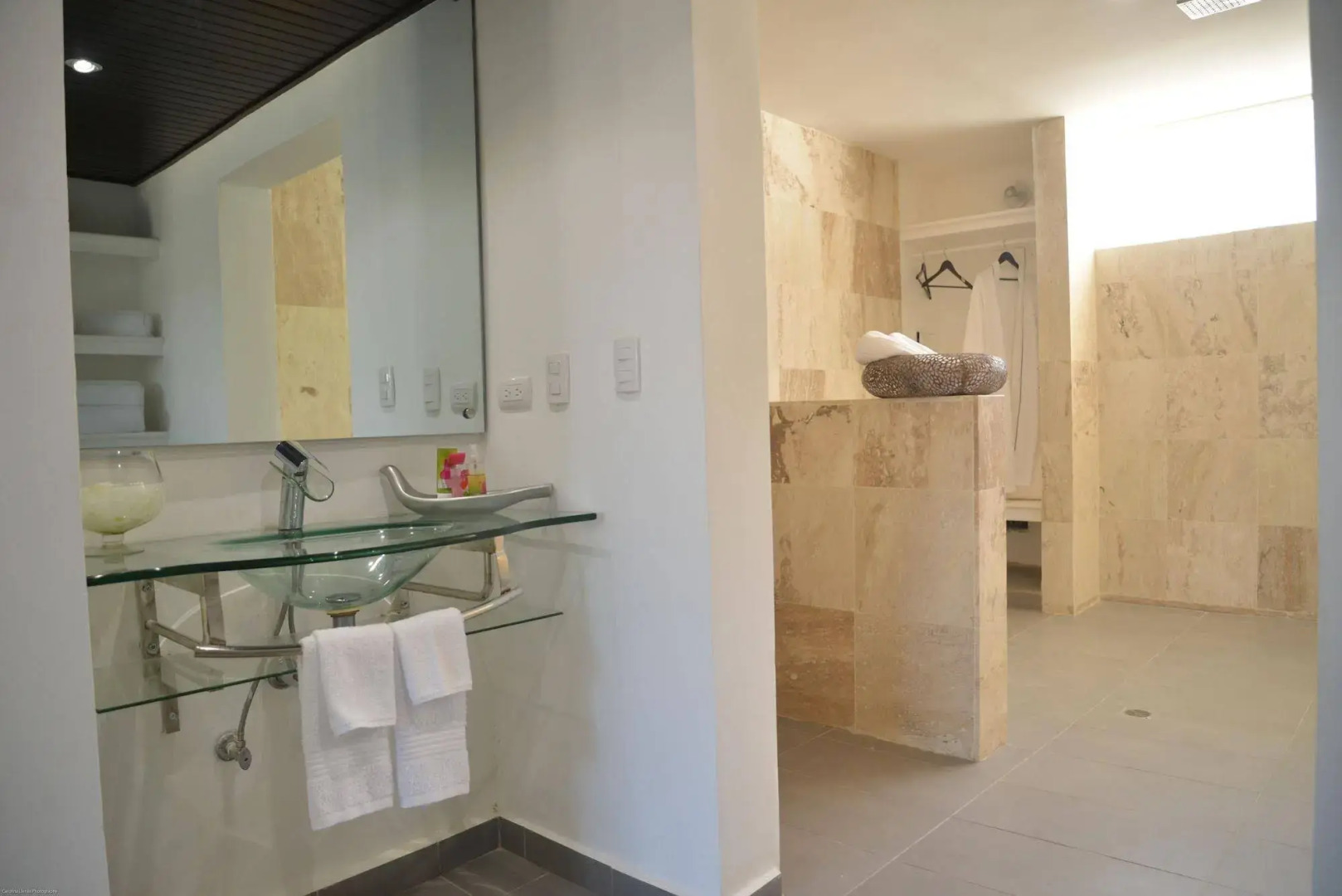 Ahnvee Resort Adults Only