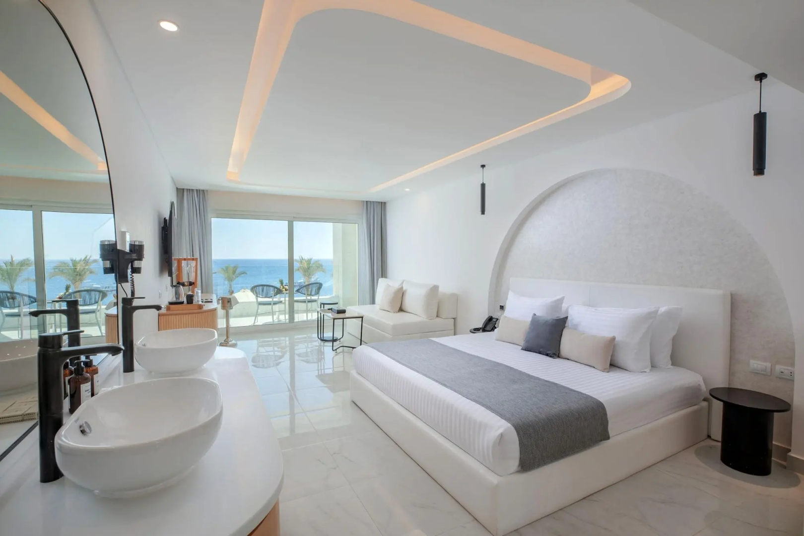 White Hills Resort