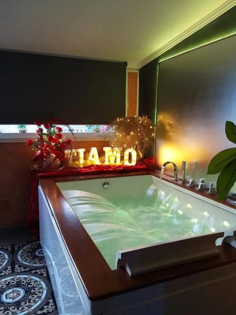 Luxury Living Suite B And B