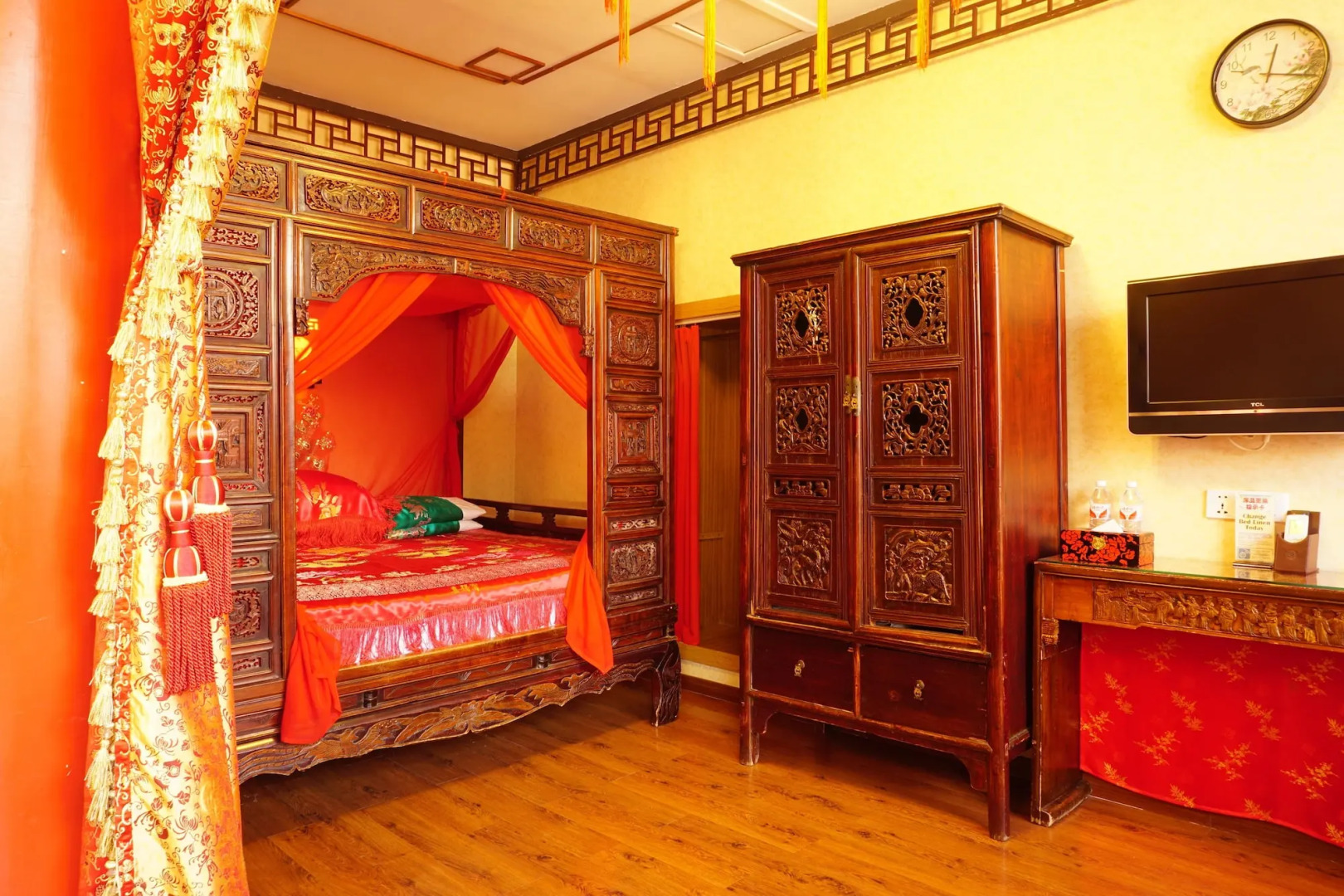 Double Happiness Beijing Courtyard Hotel