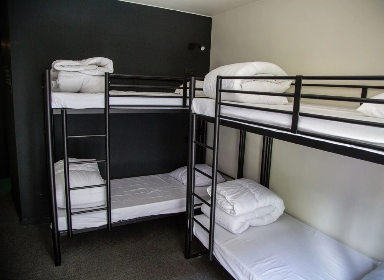 Cube Hostel