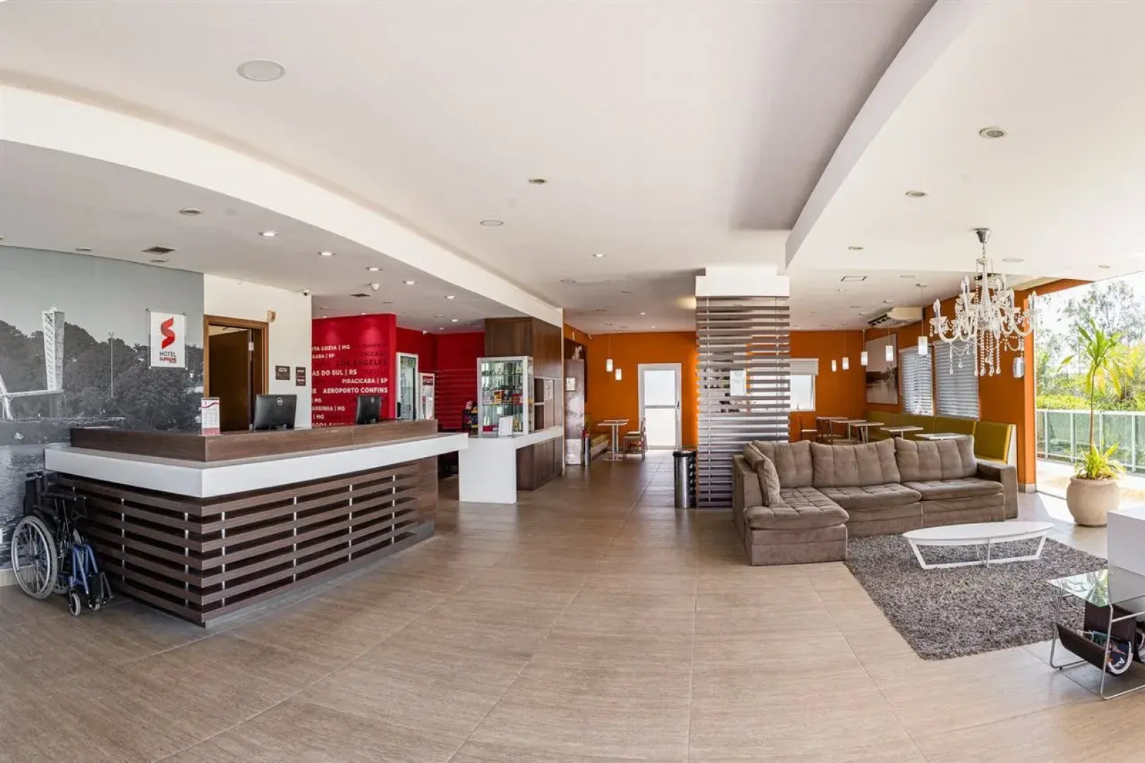 Super 8 Aeroporto Confins