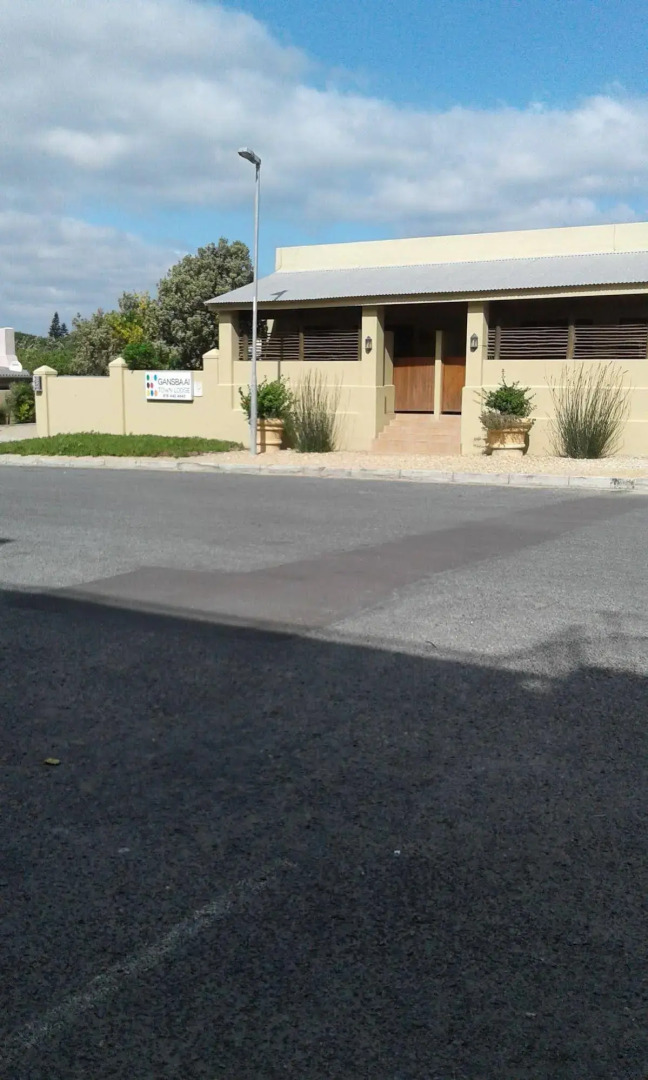 Tourist Lodge Gansbaai