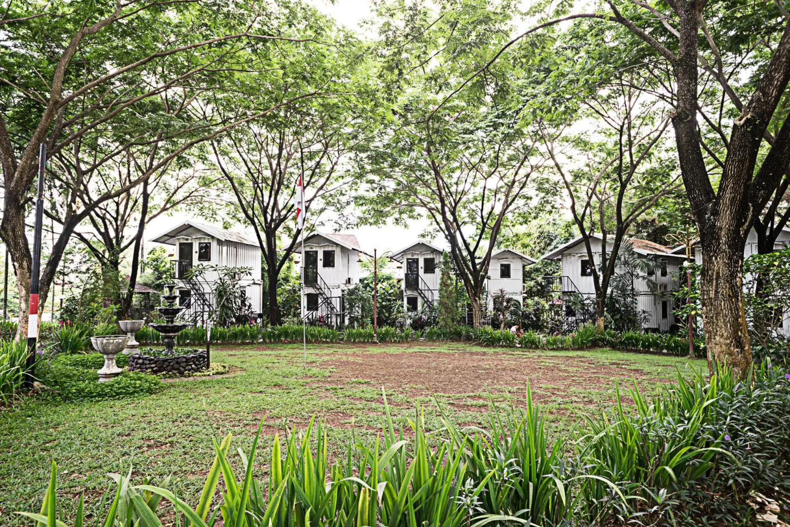 Royal Caravan Hotel & Outbond