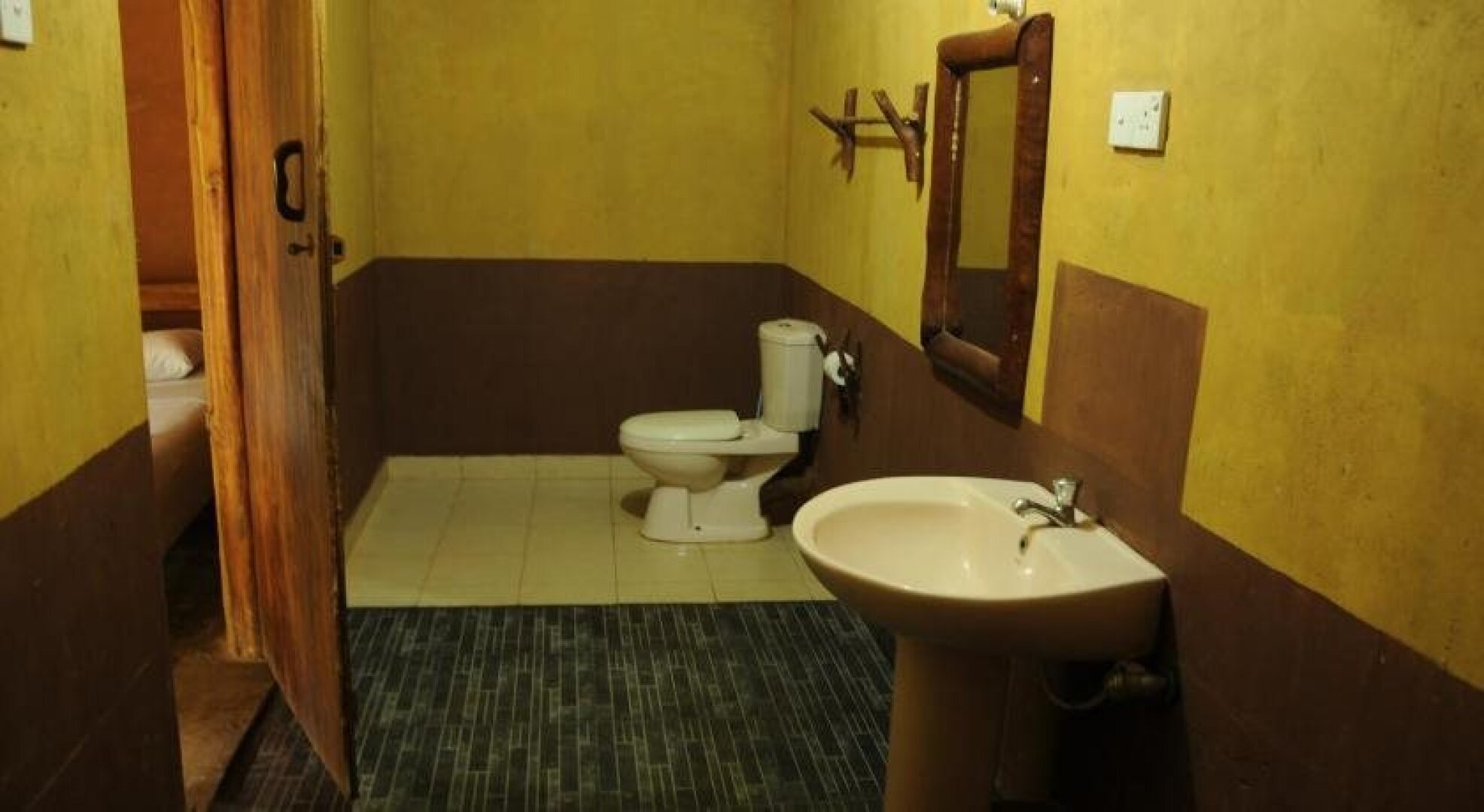 Elephant Paradise Safari Lodge