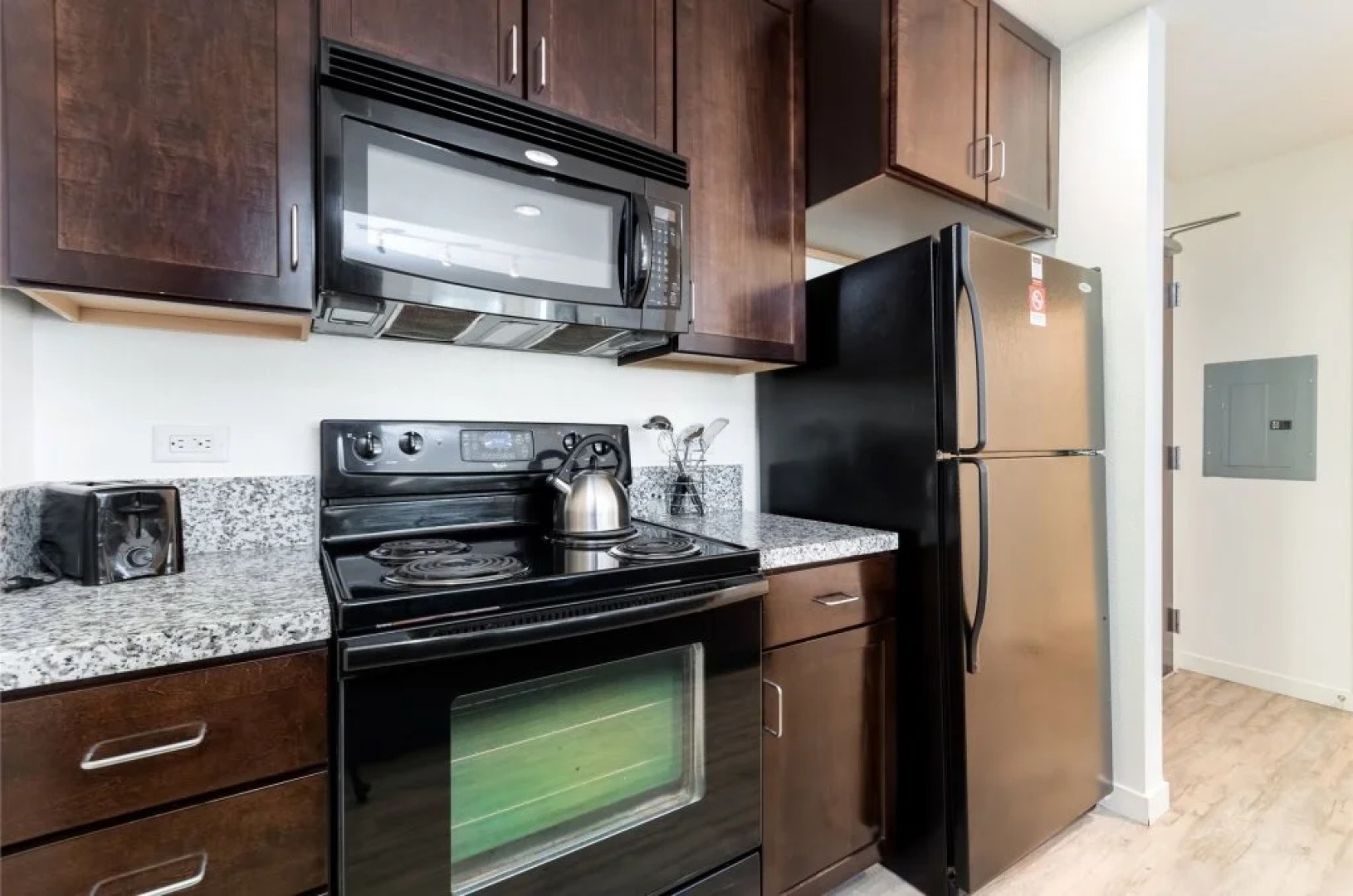 Global Luxury Suites at Mission Rock