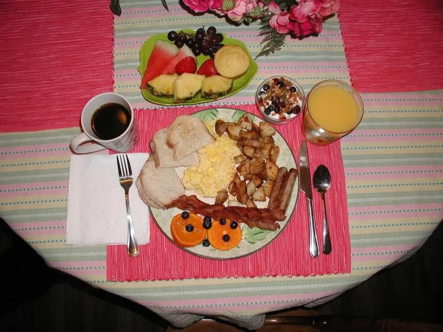 Dogs Are Welcome Studio Suite