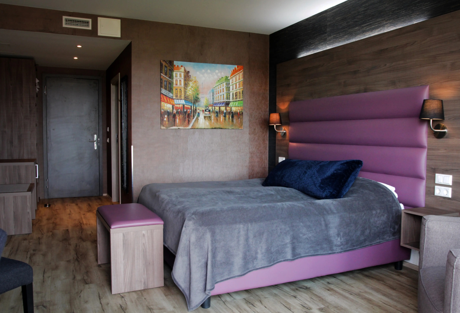 Hotel Kriunes - A city hotel by the lake