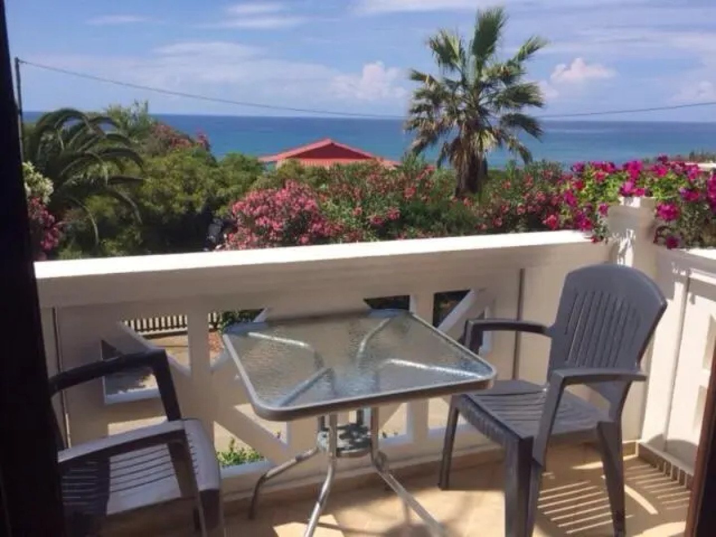 Angelique Apartments