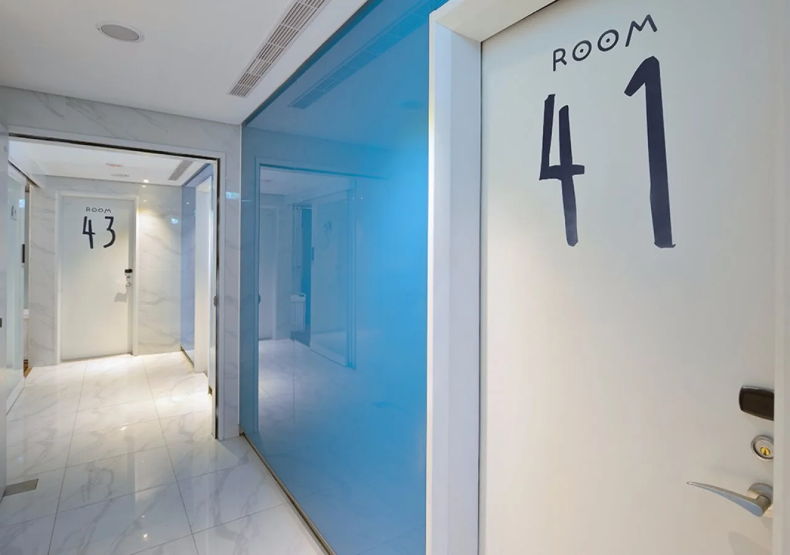 UINN TRAVEL - Hostel