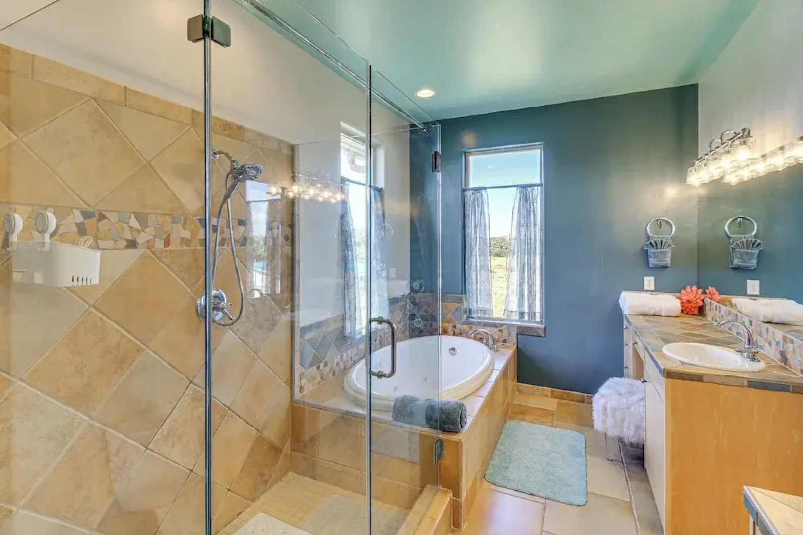 Private Pier: Waterfront Fulton Villa!