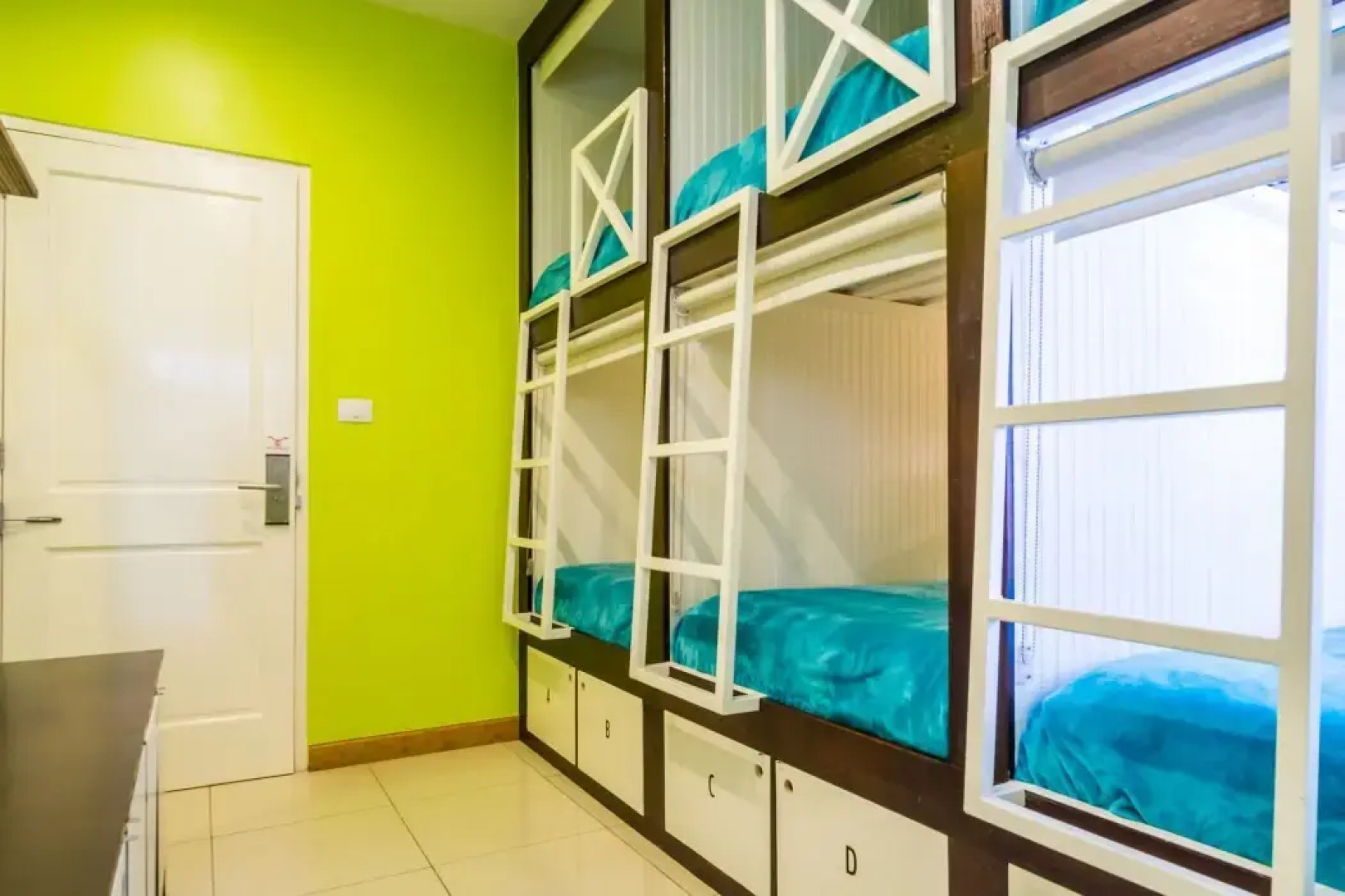 Bed & Bike Curacao Hotel