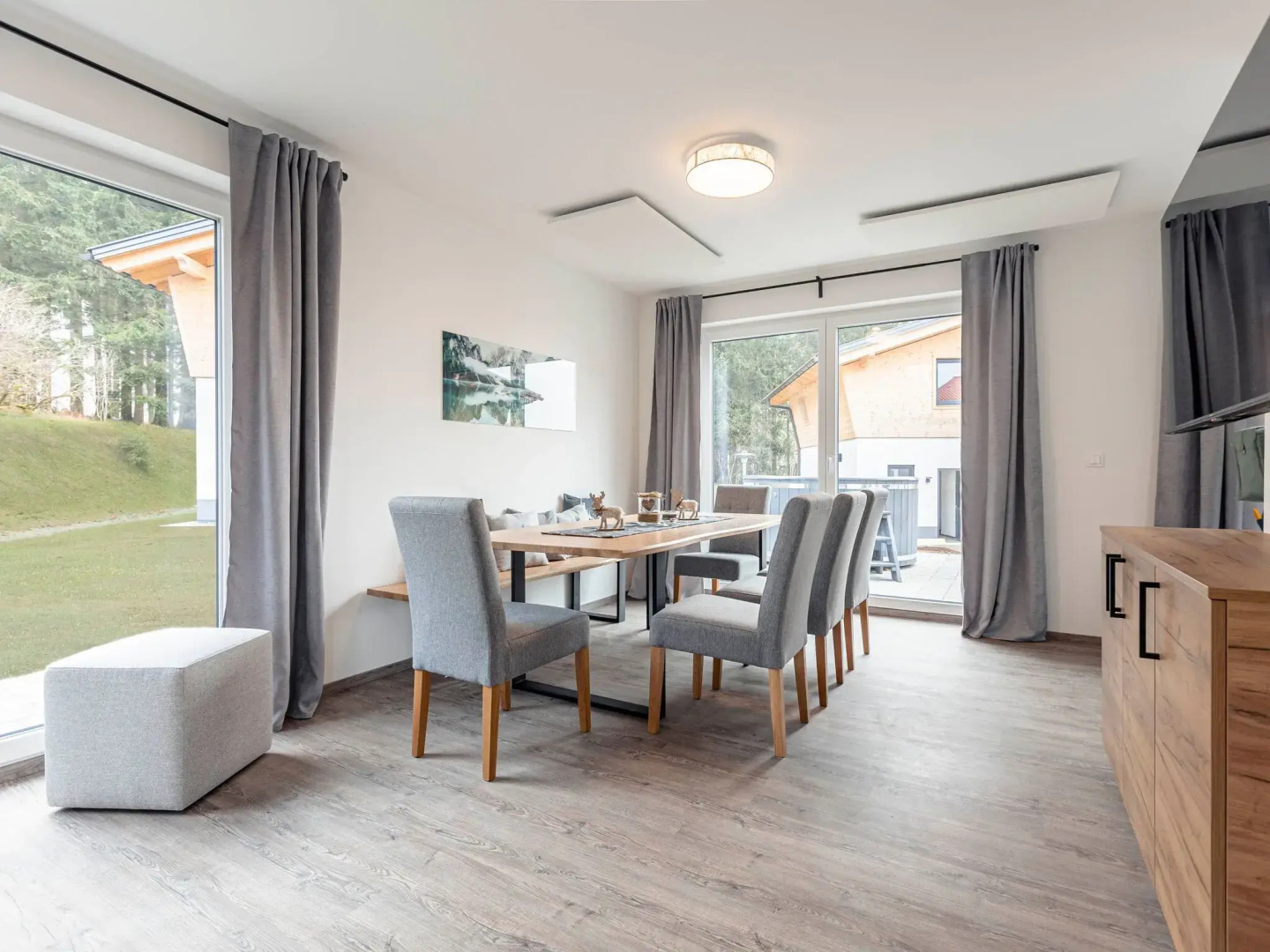 Chalet Arber in St.englmar With its own Hottube