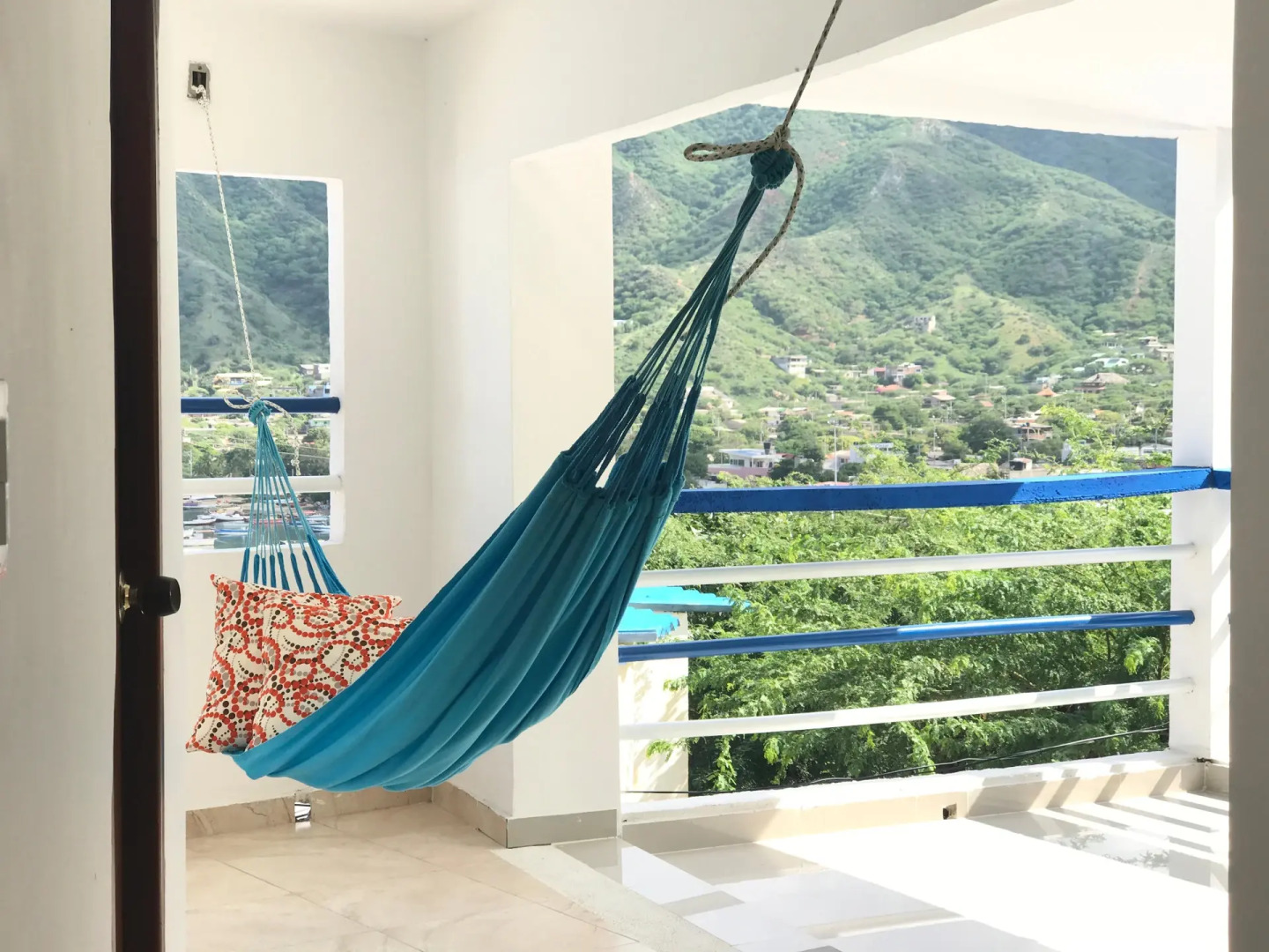 Hostal Techos Azules - Hostel