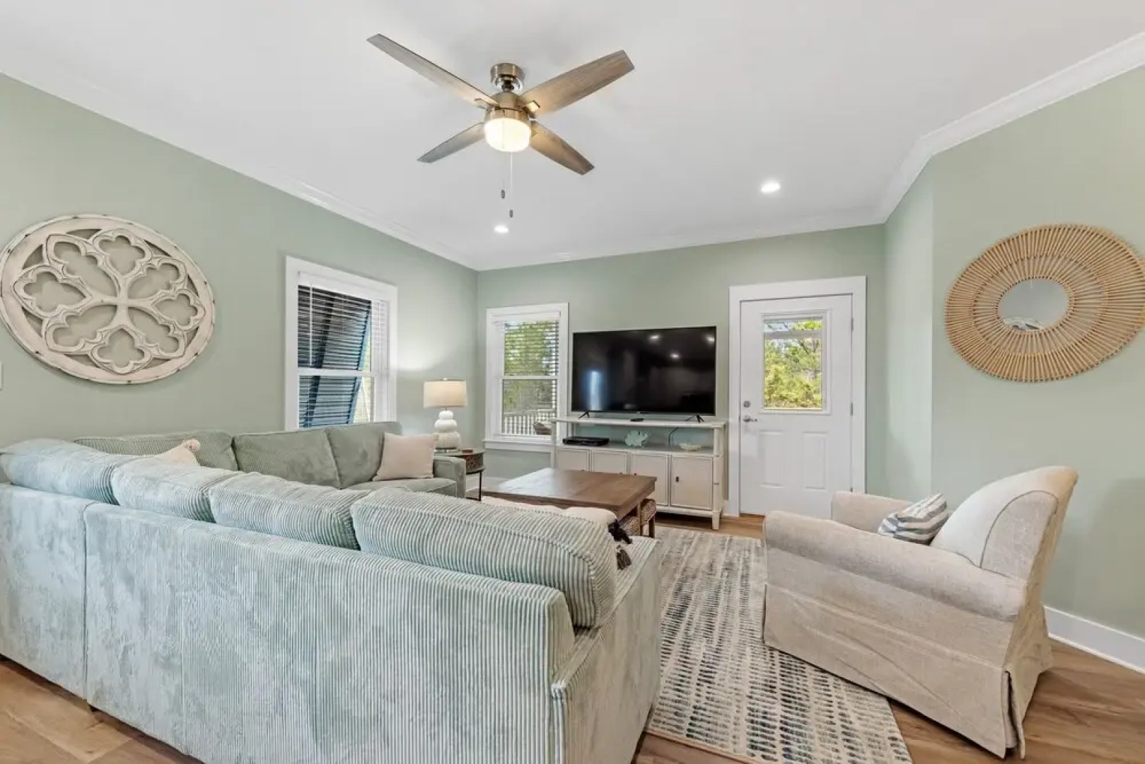 The Rookery Iii 6015 3 Bedroom Cottage by RedAwning