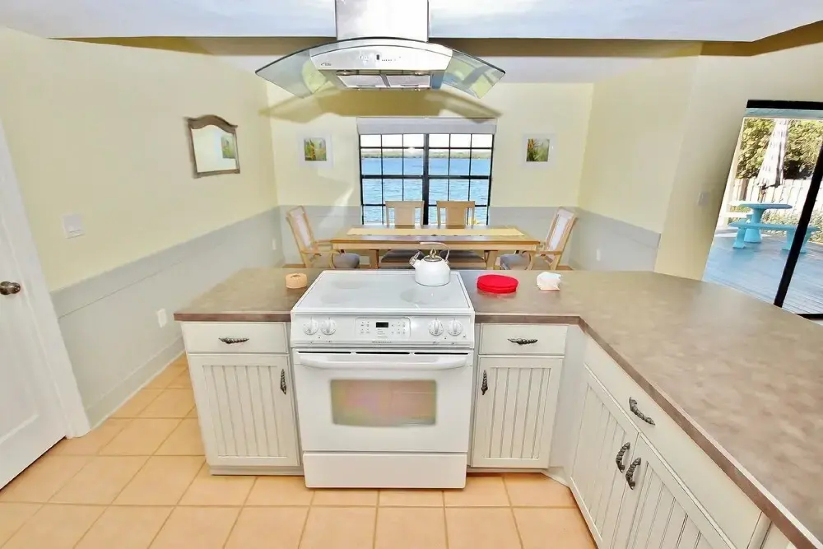 Paradise on Peninsula Apartment 2
