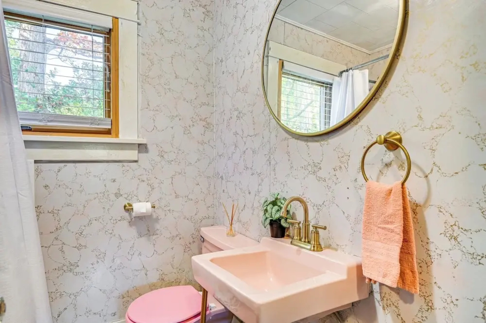 Pet-friendly Catskills Retreat: Fire Pit & Deck!