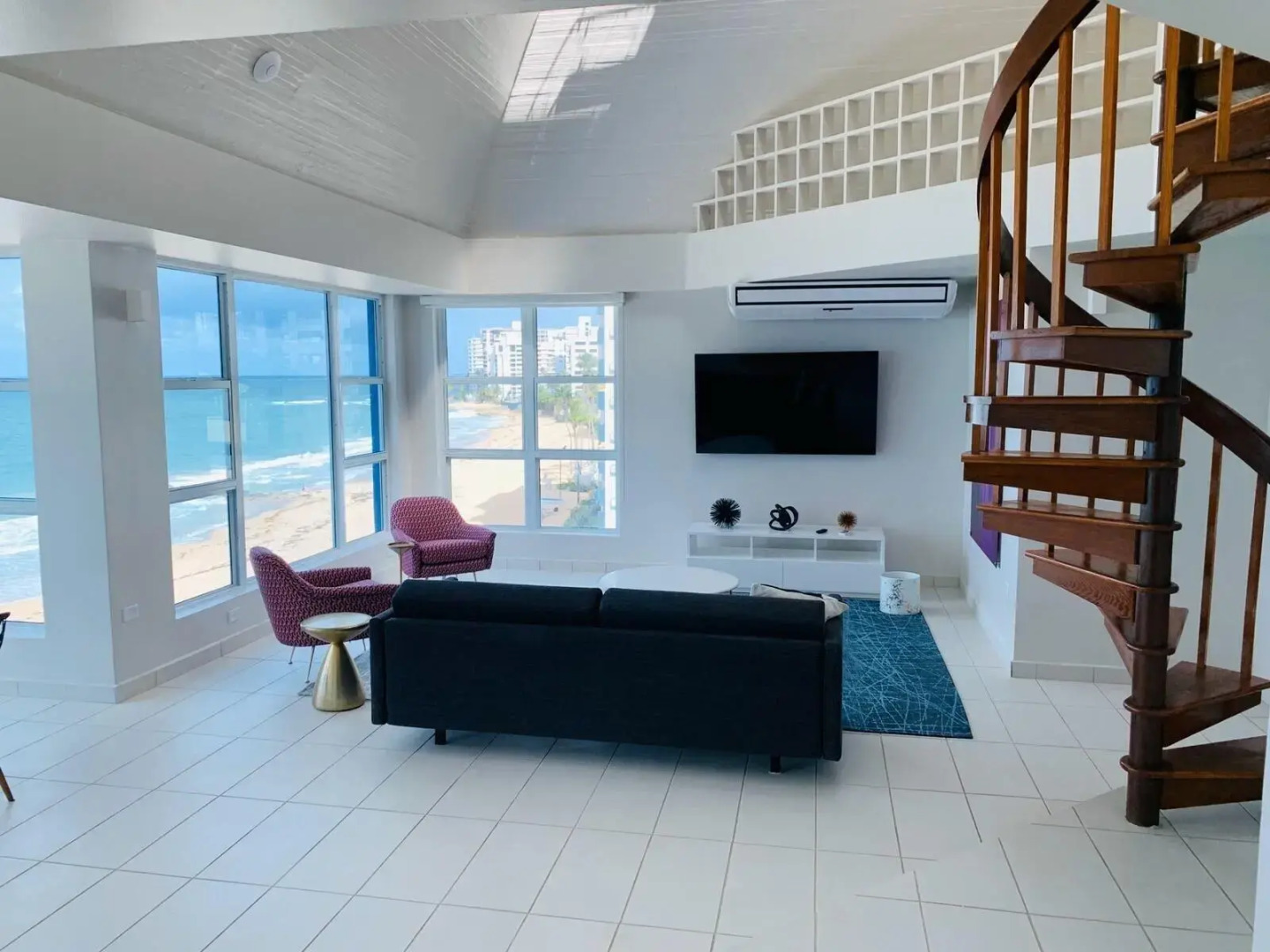 The Tryst Beachfront Hotel