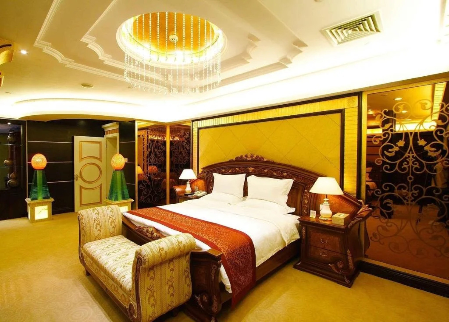 White Dolphin Hotel - Qinzhou