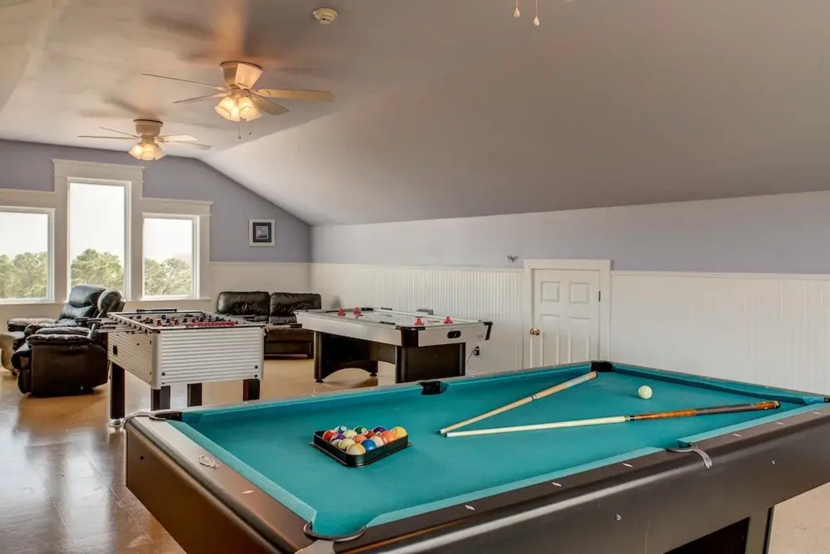 Purple Parrot - 200 Leonora Ct