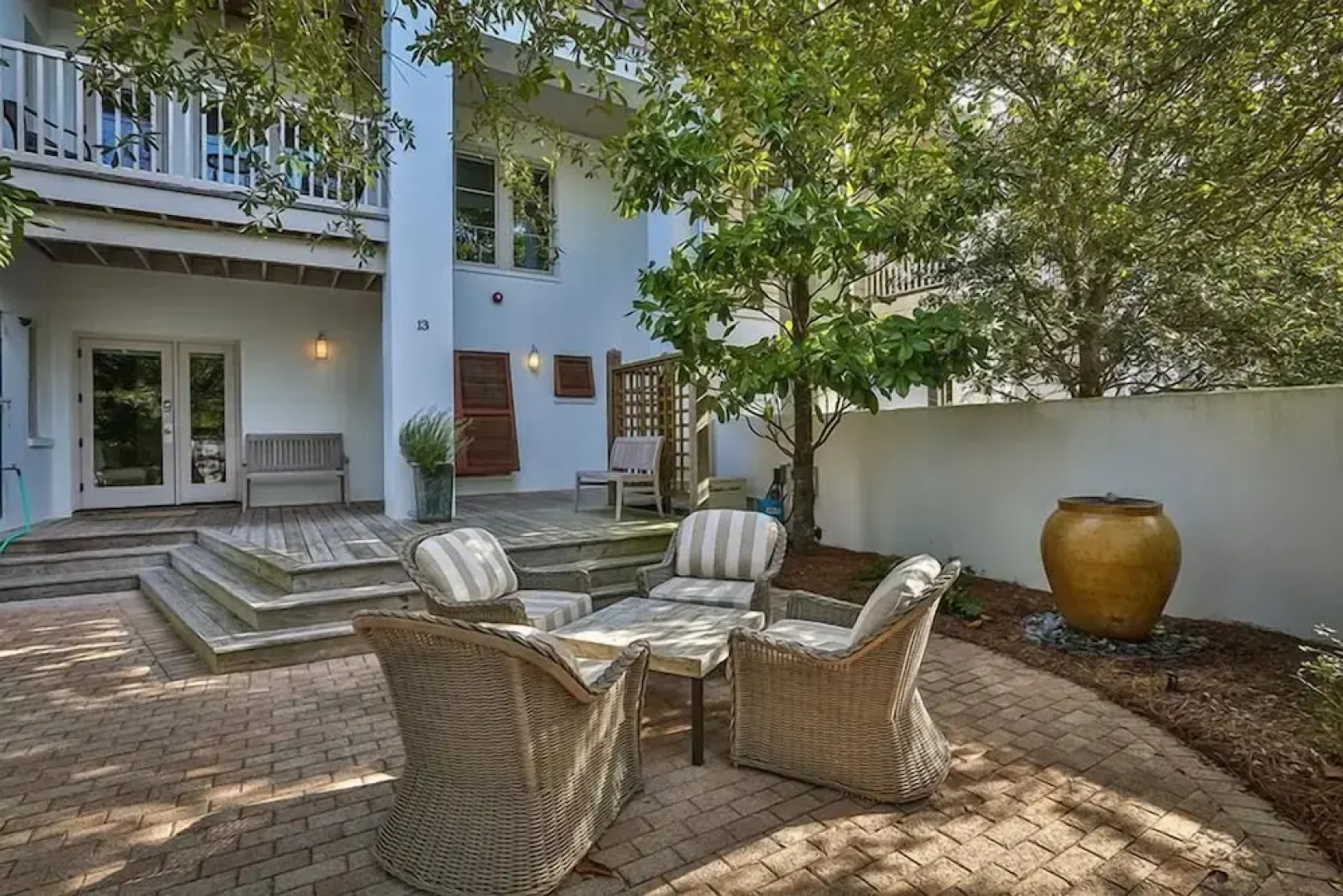 SIMMONS TOWNHOUSE 4 Bedroom Holiday Home by Five Star Properties