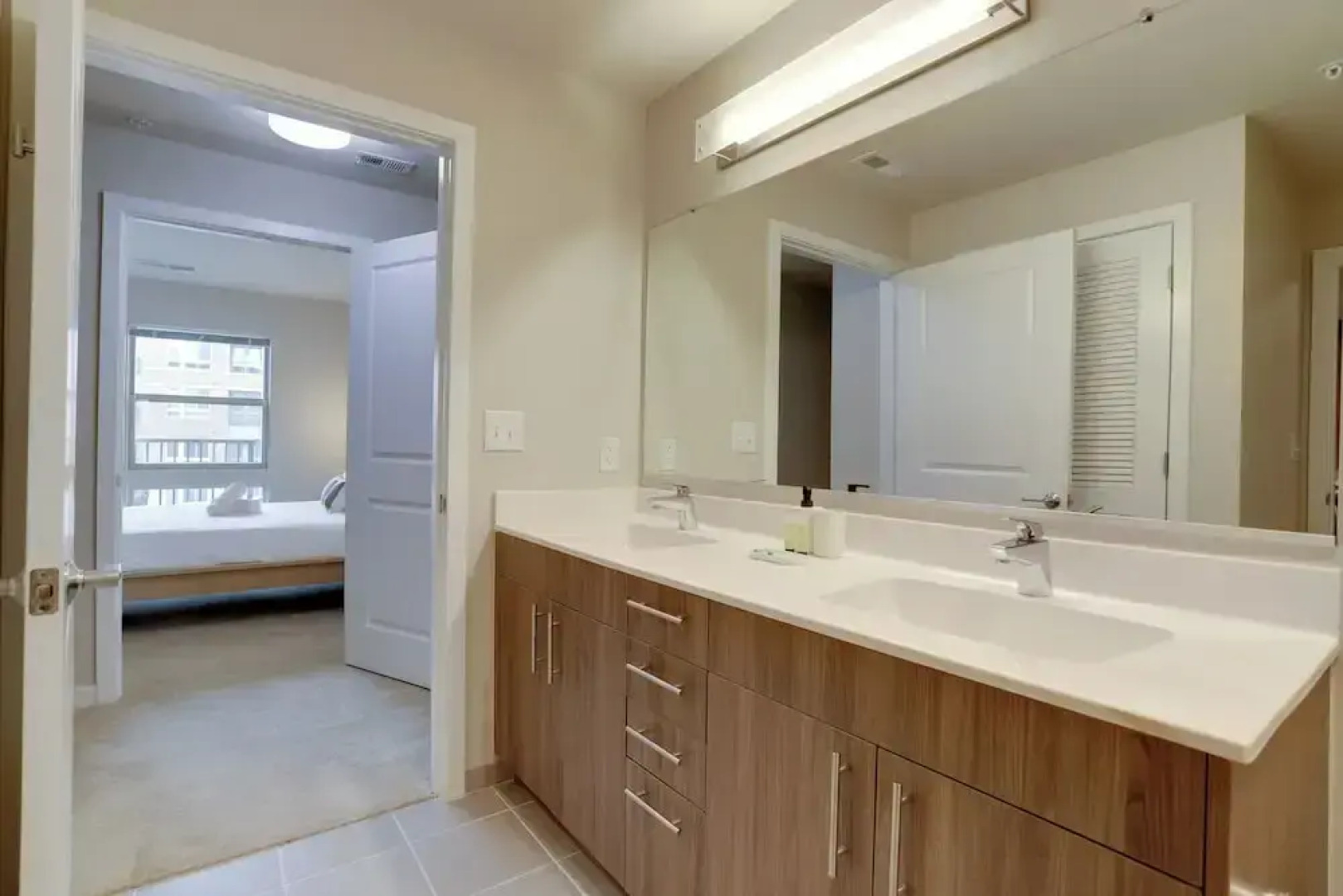 Apartment at Alexandria